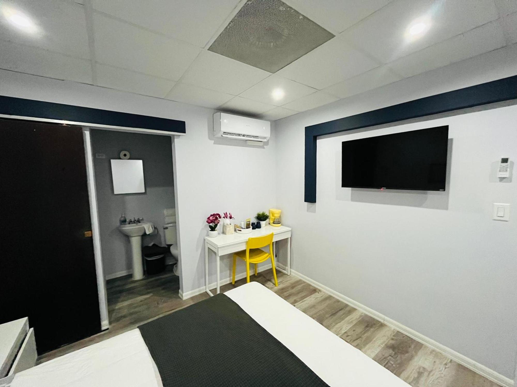 Hotel Libertad Lares Luaran gambar